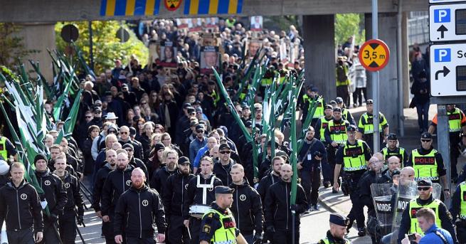Шведската полиция съобщи че е арестувала в събота близо 30