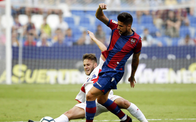 Алавес постигна първа победа през сезона в Ла Лига след