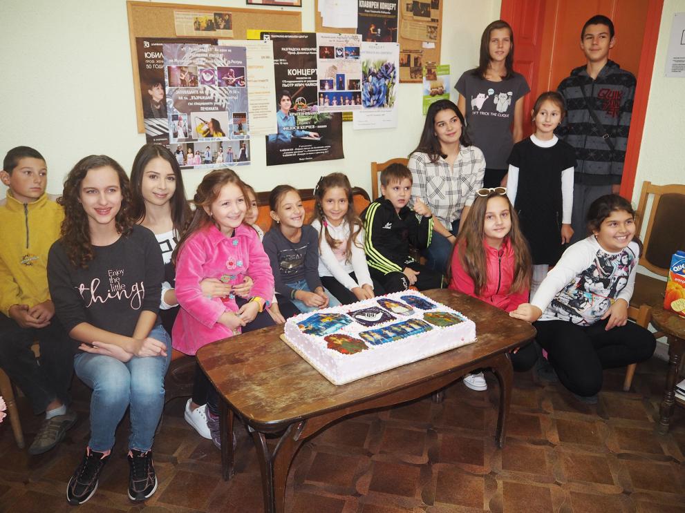 Сладко начало на учебната година в Музикалната школа