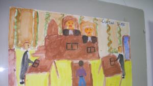 Окръжен съд Добрич изложба детски рисунки