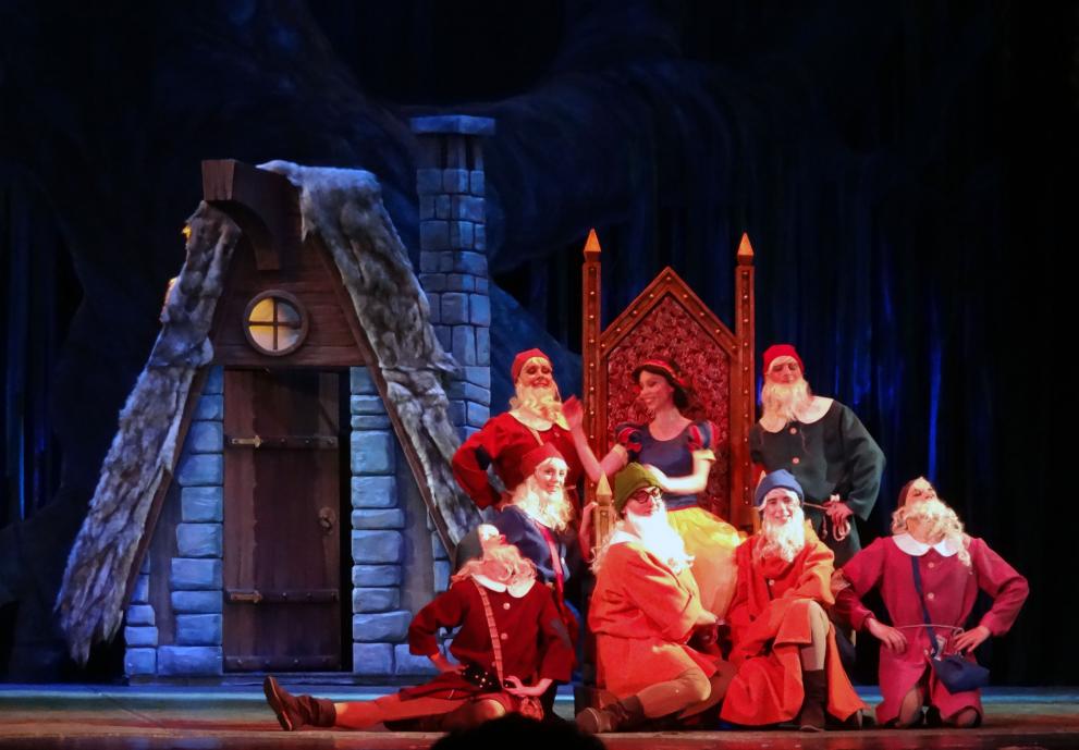 Операта представя "Снежанка" в петък