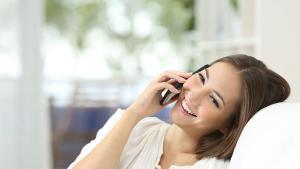 усмивка телефон момиче