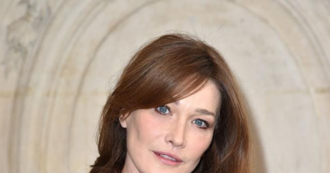 Излезе новият албум на Карла Бруни French Songs и по