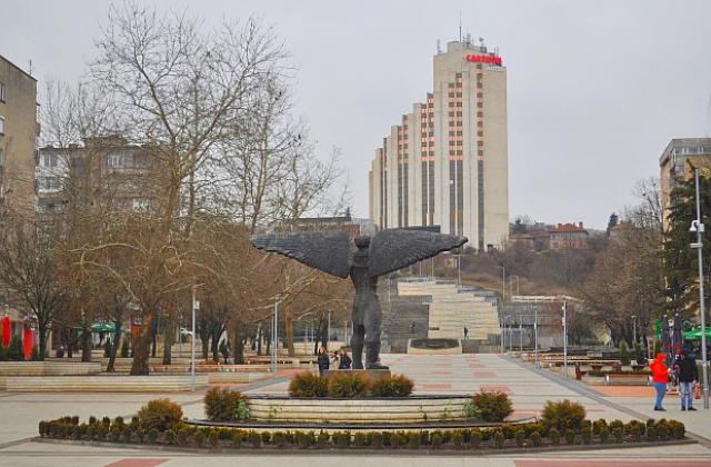 Три станаха фирмите, които подкрепят изграждането на система за мониторинг на въздуха в Разград