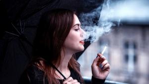 цигара пушач жена