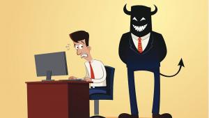 офис шеф служител