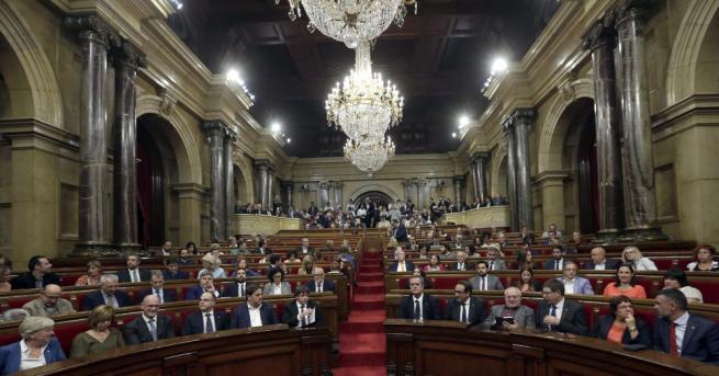 Негласното обявяване на независимост на Каталуния е недопустимо, заяви говорител