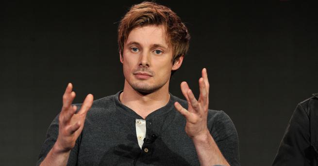 Вижте популярните личности родени на 11 октомври Брадли Джеймс Брадли Джеймс