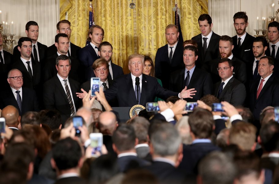 Тръмп прие хокейния Питсбърг в Белия дом1