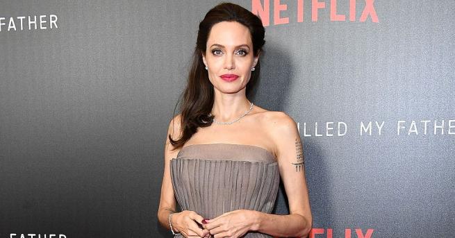 Холивудските звезди АнджелинаДжоли и ГуинетПолтроу се присъединиха към актрисите които обвиняват