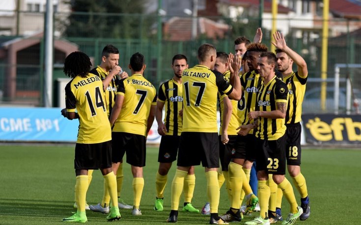 Неделев и Панов в групата на Ботев за мача със Септември