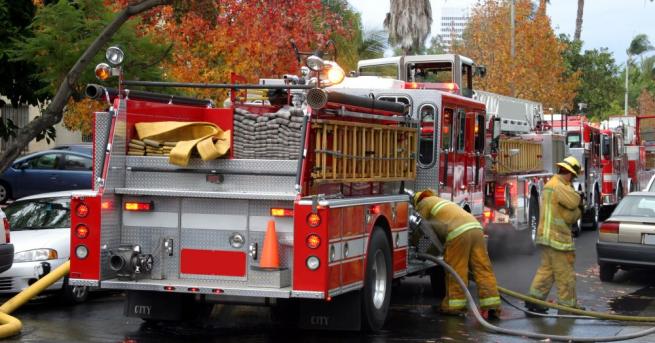 Изгоря една от забележителностите на Франкфурт дървената кула Гьоте съобщи