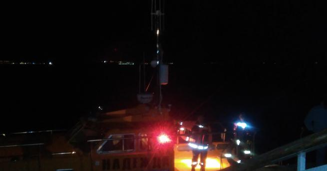 Спасителен екип на граничен катер Надежда извади от морето край