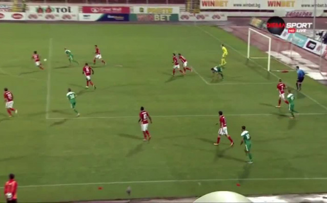 На полувремето ЦСКА Пирин 0 0 Червените диктуваха темпото на