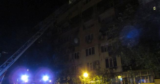 Възрастен мъж загина при пожар в жилищен блок в Русе.