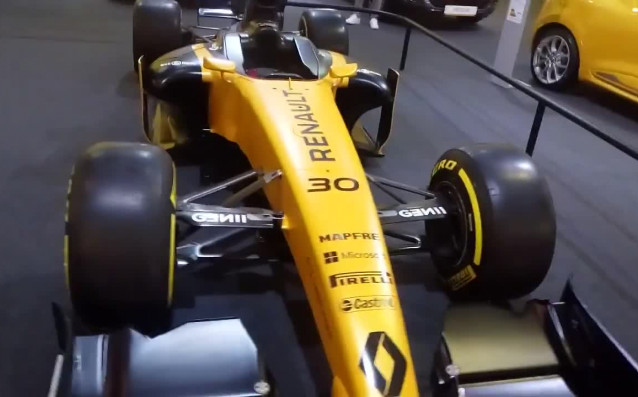 Вижте спортния болид на Рено на Автосалон София 2017 изложението