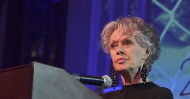 Актрисата Типи Хедрън която обвини британския режисьор Алфред Хичкок в