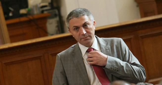 Лидерът на ДПС Мустафа Карадайъ обвини ГЕРБ в разделение на