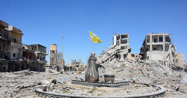 Кадри от северния сирийски град Ракка, заснети с безпилотен самолет,