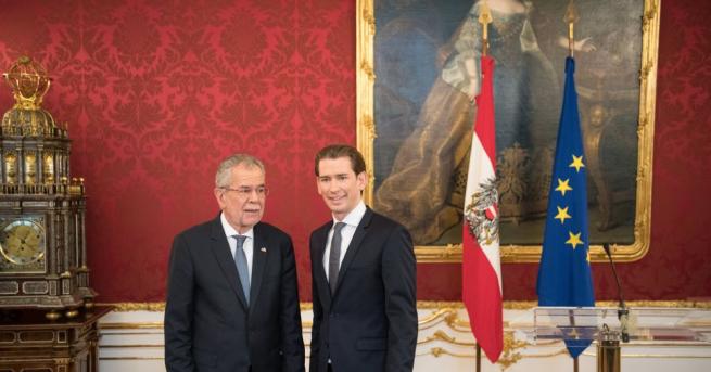 Президентът на Австрия Александер ван дер Белен възложи днес на