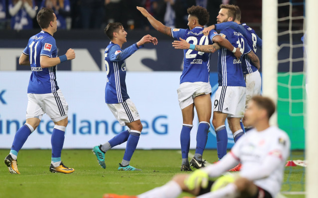 Отборът на Шалке 04 демонстрира че навлиза във форма и