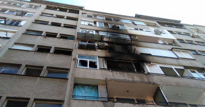 Обитателите на жилищен блок на бул Христо Ботев в центъра