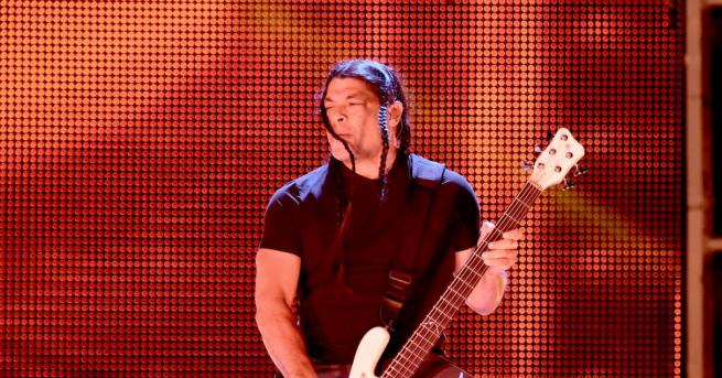 Вижте популярните личности родени на 23 октомври Илияна Балийска Илиана Стоянова