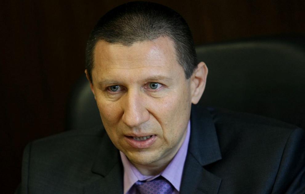 Главният прокурор на страната Иван Гешев връчи днес официално акта
