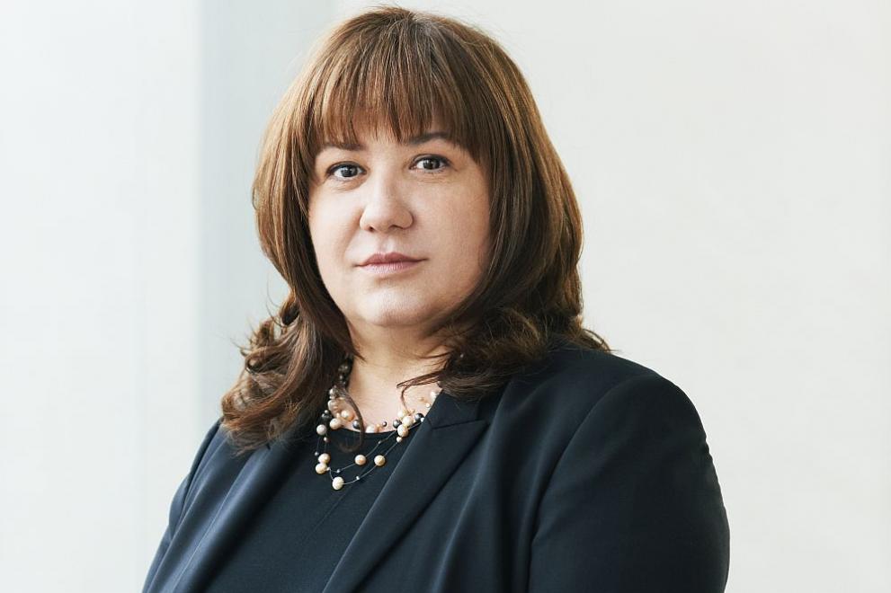 Мая Ойфалош