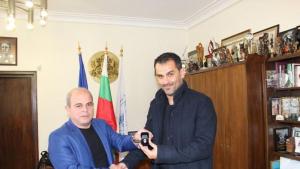 Веселин Великов