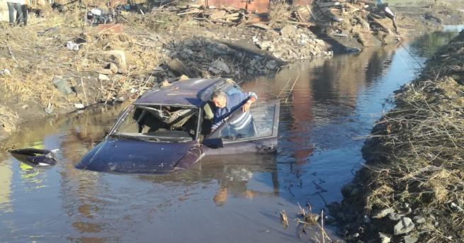 Безработни лица се включват в аварийно спасителните дейности в Бургаска област