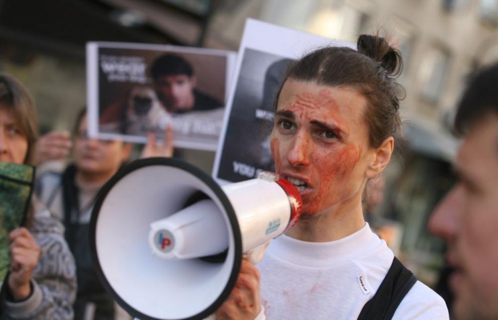  Кървавата проява на българските вегани влезе в международните организации 