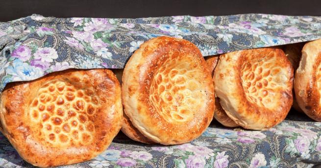 В Киргизстан хората пържат тесто от векове но не само