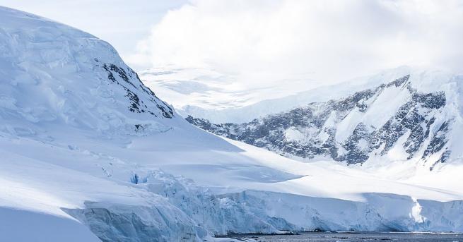 Озоновата дупка над Антарктида е най-малка от 1988 г., съобщи