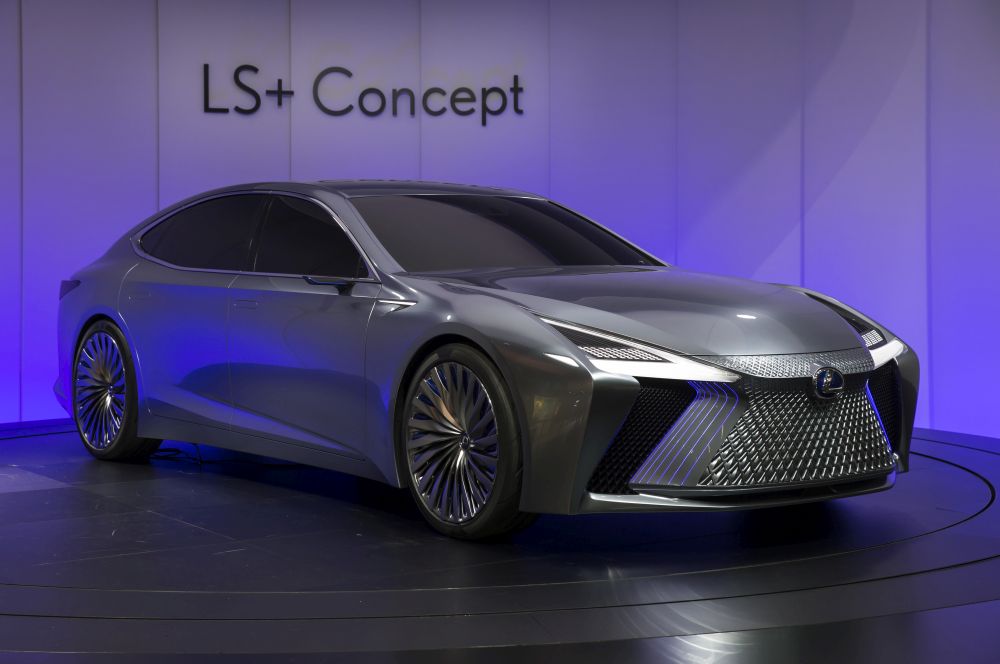 От 27 октомври до 5 ноември Токио беше домакин на 45-тото издание на традиционния автосалон.<br />
<br />
Водещите компании в сектора се надпреварваха да изненадат потенциалните си клиенти с нови иновации. Какво видяха посетителите на автосалона?