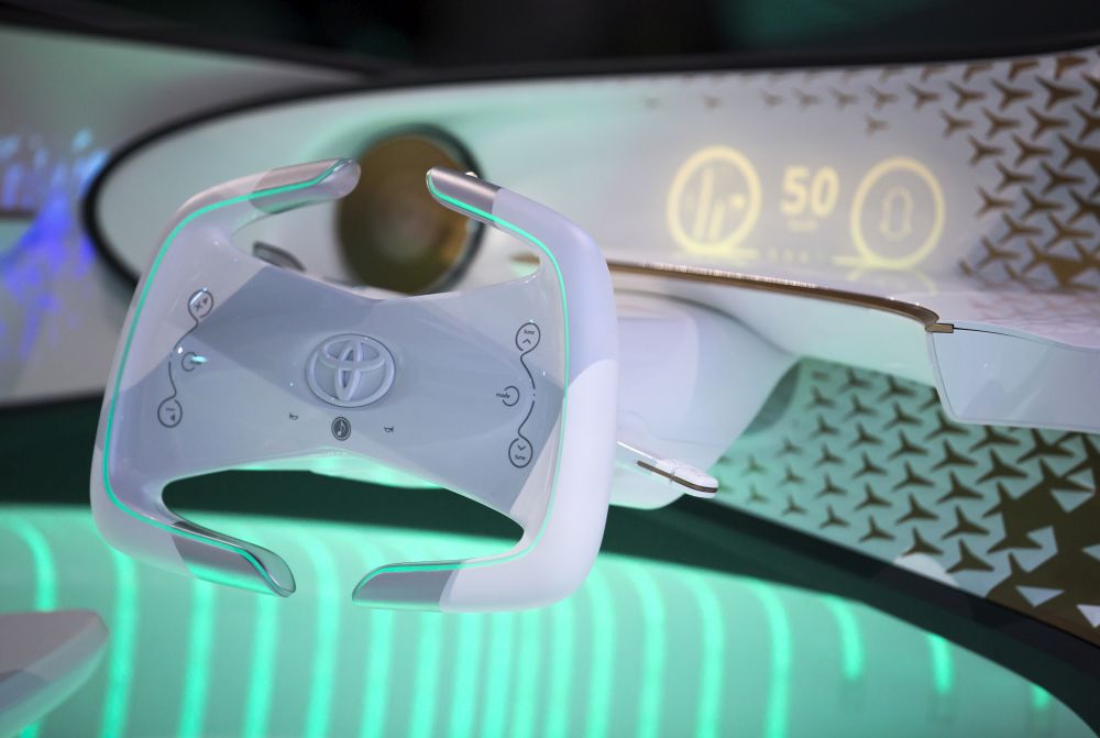 От 27 октомври до 5 ноември Токио беше домакин на 45-тото издание на традиционния автосалон.<br />
<br />
Водещите компании в сектора се надпреварваха да изненадат потенциалните си клиенти с нови иновации. Какво видяха посетителите на автосалона?