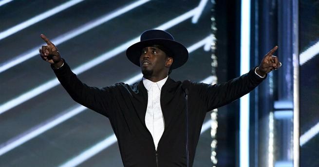 Рапърът Шон Диди Кумс известен също като Пъф Дади и