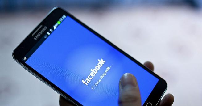 Facebook попита свои потребители дали смятат че тази социална мрежа