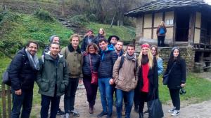 Студенти по архитектура