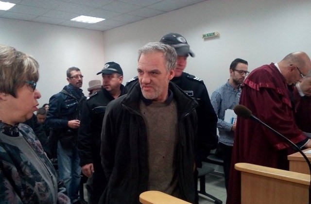 Клошарят, осъден на 4 години затвор за палежа на Тютюневите складове, иска да бъде оправдан