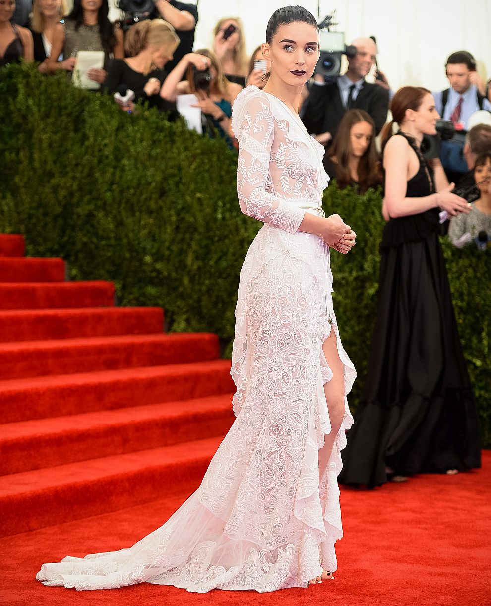 Руни Мара на Met Gala през 2013 година