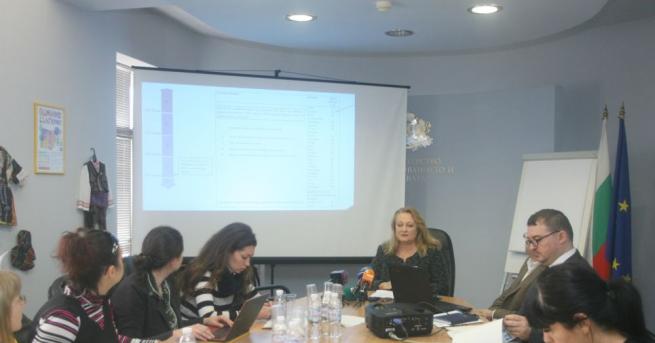 Осмокласниците ни - последни в Европа по гражданско образованиеБългарските осмокласници