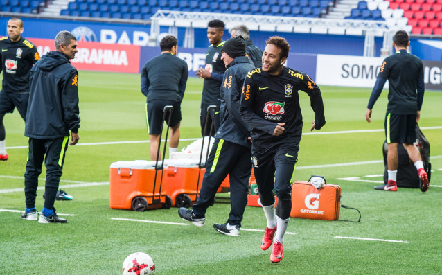 Футболистът на Реал Мадрид Марсело информирал клуба че сънародникът му