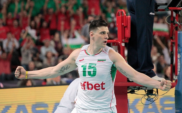 Олимпиакос където играе Тодор Алексиев спечели с 3 0 25
