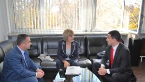 Генерал Тошево Мая Манолова