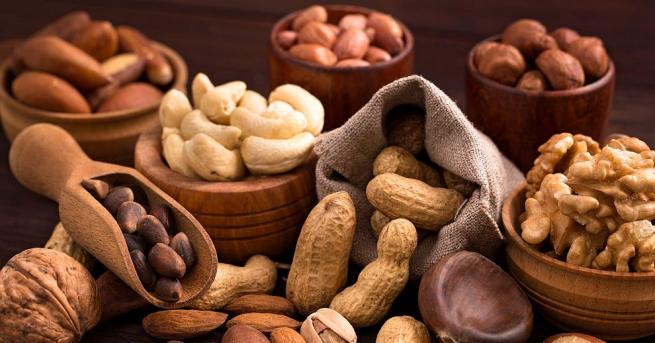 Хората които редовно похапватядки като например орехи са с по