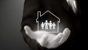 къща семейство