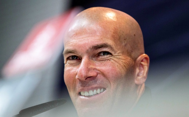 Наставникът на Реал Мадрид Зинедин Зидан внесе спокойствие в „белите“