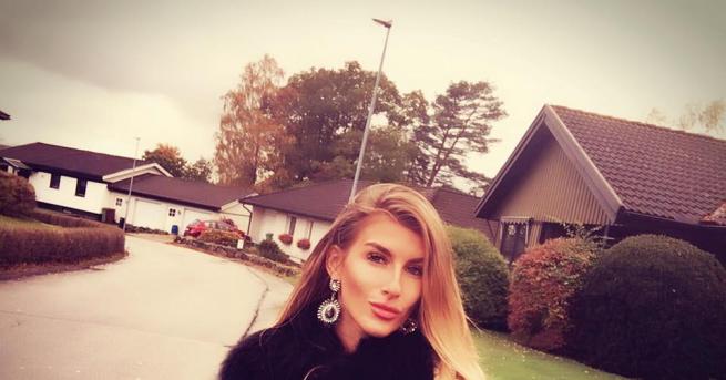 Най популярната Мис България Жени Калканджиева коментира в предаването Здравей България