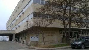 болница